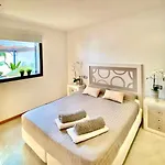 Deluxe - Oceanfront, Heated Pool Appartement Costa Adeje (Tenerife)