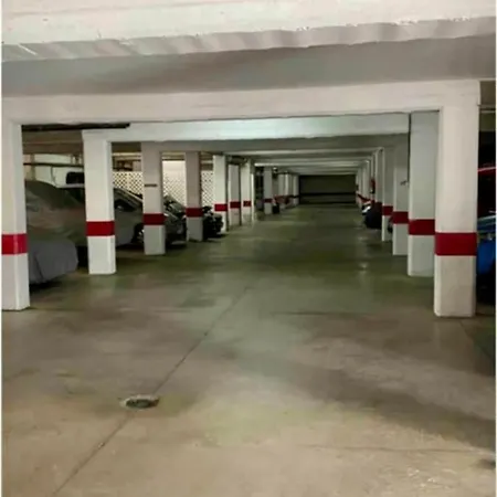 Deluxe - Oceanfront, Heated Pool Apartament *