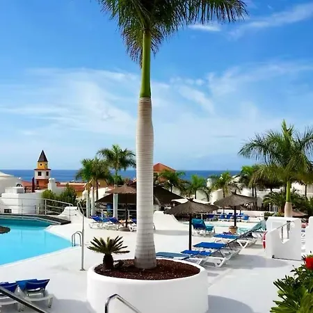 Deluxe - Oceanfront, Heated Pool Apartament Costa Adeje (Tenerife)