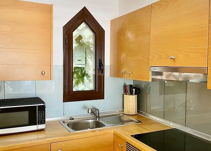 Deluxe - Oceanfront, Heated Pool